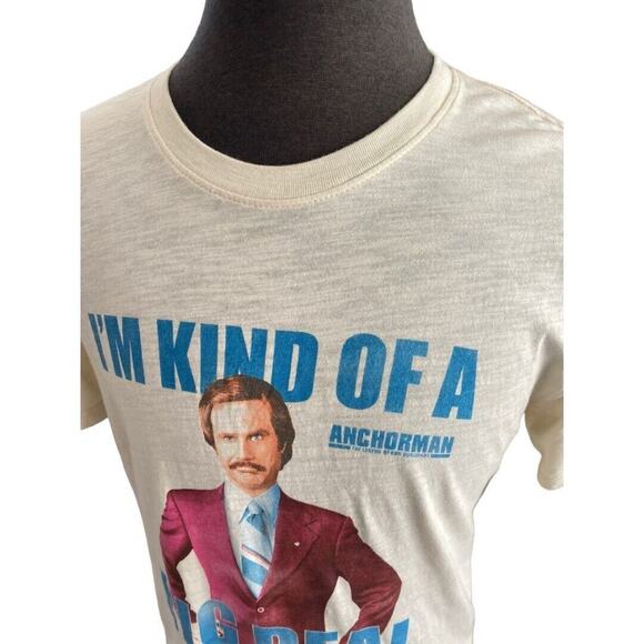 Medium Lucky Brand Paramount "I'm Kind of a Big Deal" Graphic T-shirt NWT - Picture 4 of 7